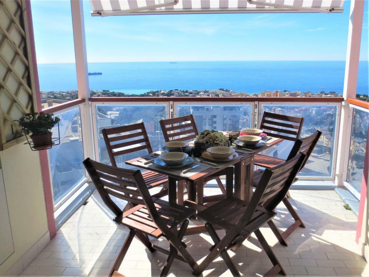Apartment Di Luna Genoa